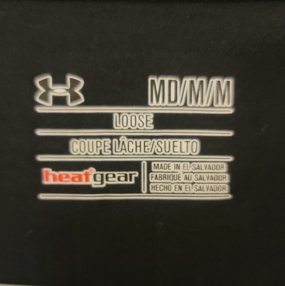 Women's Under Armour Black Freedom Flag T-Shirt Size Loose Medium - Picture 6 of 6